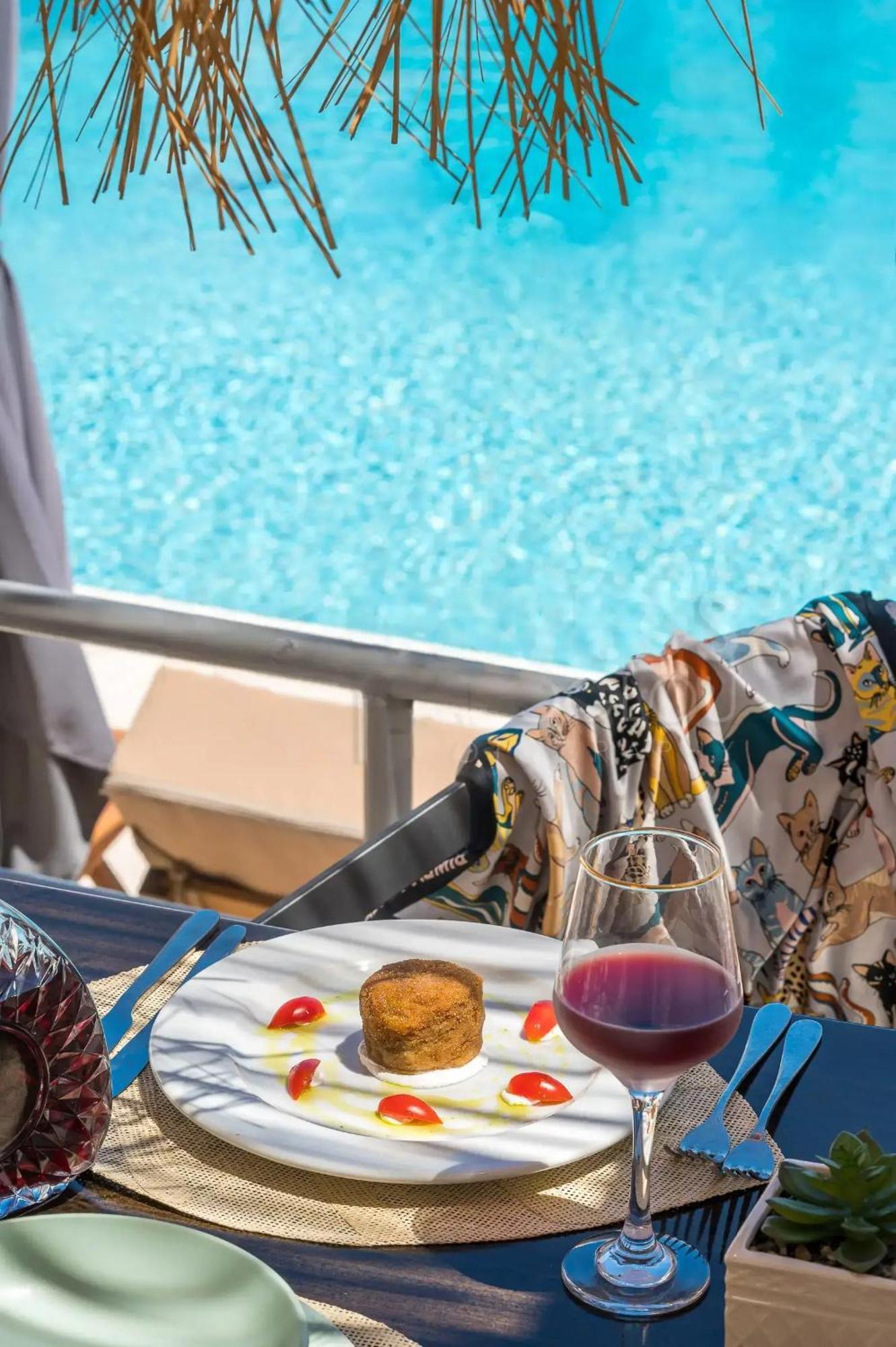 Cretan Seaside Boutique Hotel Hersonissos  Exterior foto